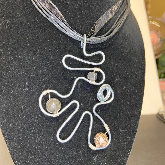 Artisan Created Hammered Stainless Steel Pendant with Rhodonite & Hematite - Picture 8 of 12